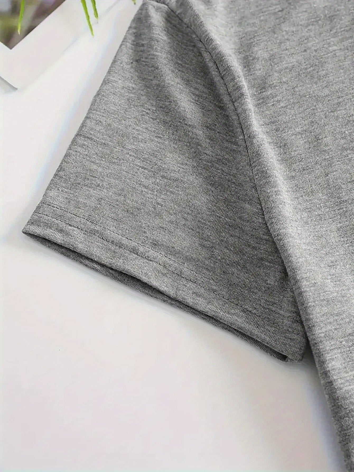 Women'S Casual "Peace Love TikTok" Graphic Tee - Soft, Breathable, Short Sleeve, Round Neck, Y2K Style, Easy Care & Quick Dry - Ideal for Spring & Summer, Everyday Fashion Top, Casual Wear Tee | Playful Print Top | Comfortabl